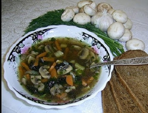 суп с картошкой и грибами-шампиньонами фото
