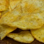 насколько вредны картофельные чипсы