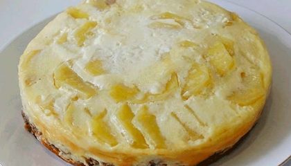 фото запекански из картошки и фарша с сыром, сделанная в мультиварке