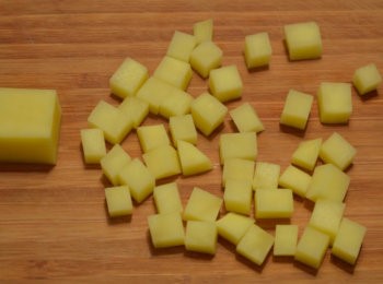 Кубики картофеля фото